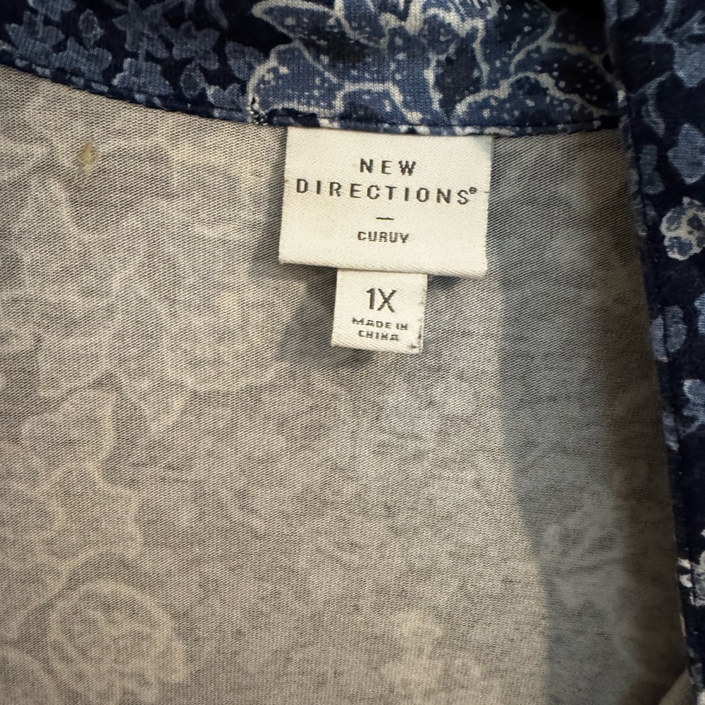 New Directions Button Peplum Tunic Blouse Blue Floral Plus Size 1X - Picture 3 of 8